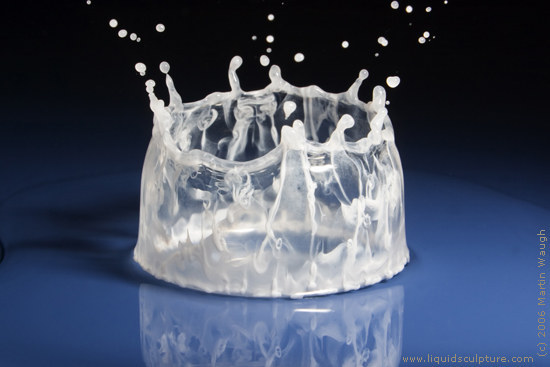 Liquid Sculpture - Fine art photography of drops and splashes, (c) 2007 Martin Waugh